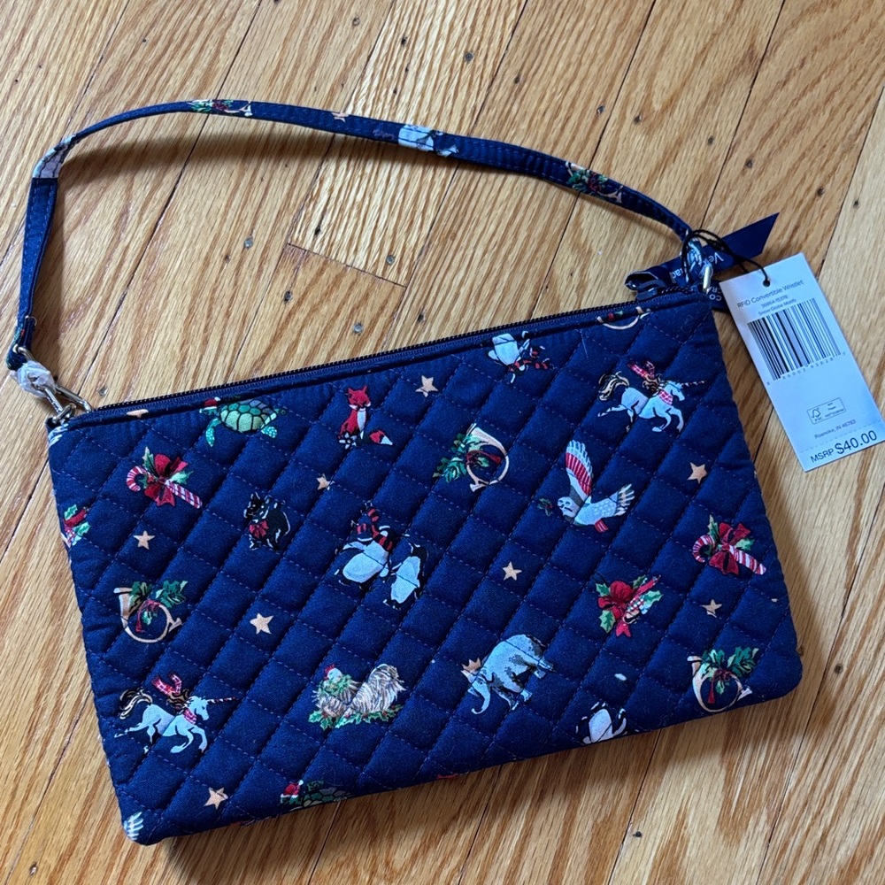 Vera Bradley RFID Convertible Wristlet - Snow Globe Motifs NWT